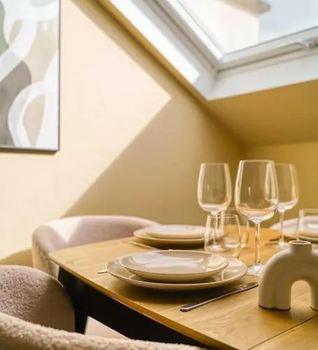4g#appart 8pers # 3 # Commerce # 15#ac Apartament Paryż